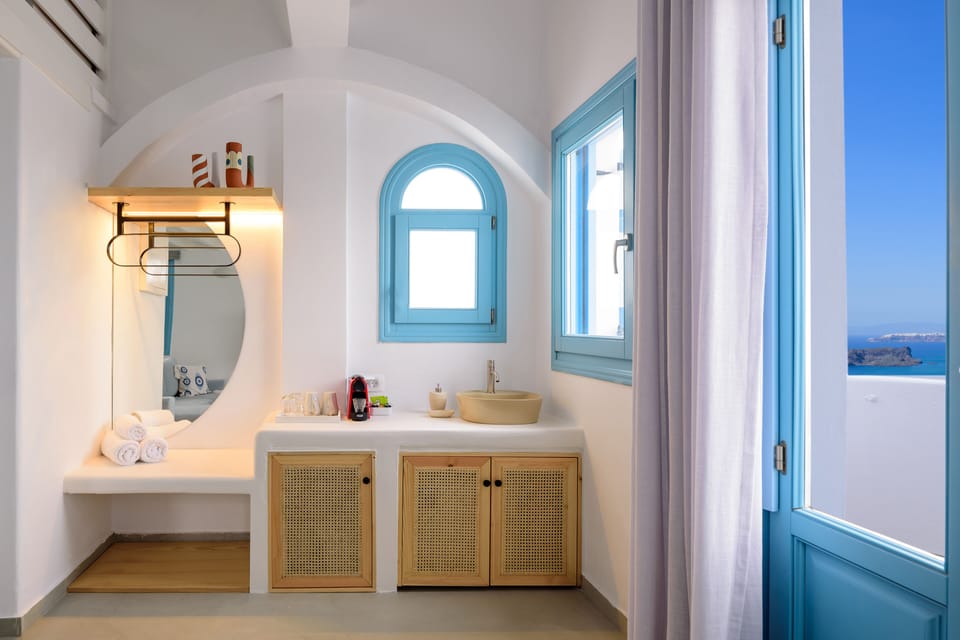 Minibar, in-room safe, soundproofing, iron/ironing board