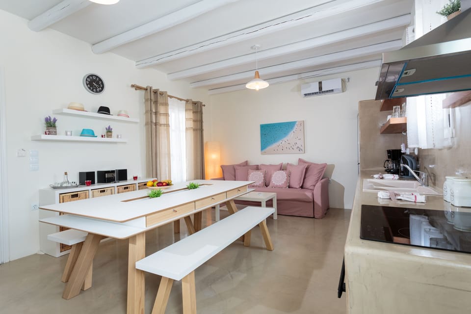 Villa Artemis - open plan kitchen living room