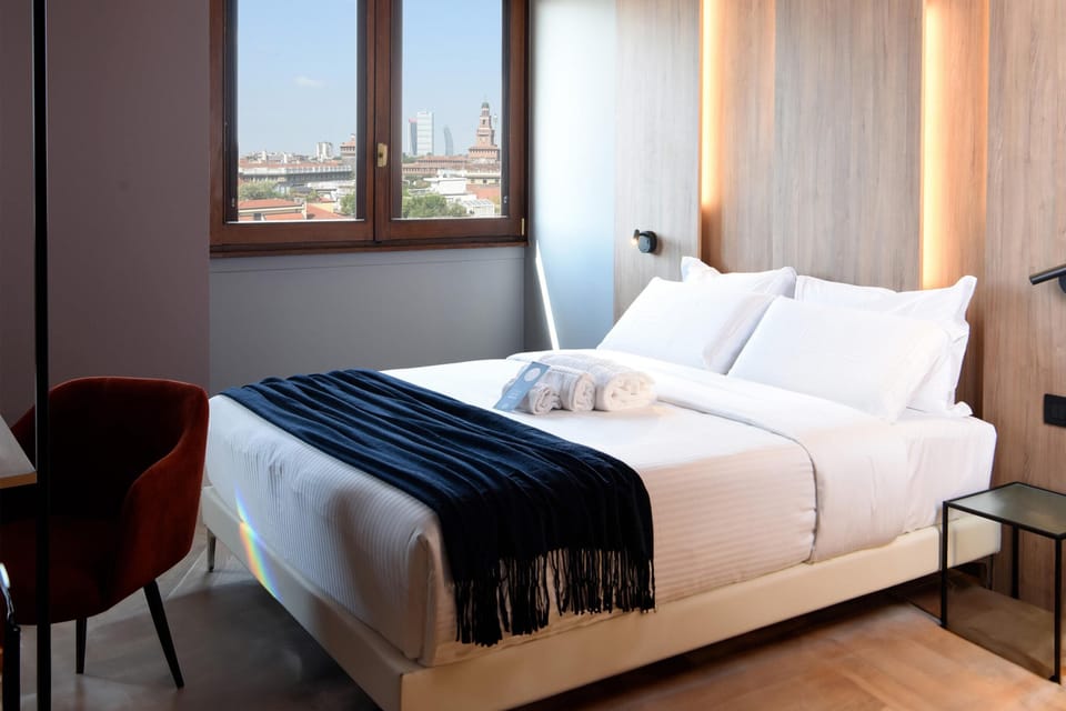 Standard Double Room (View) | In-room safe, desk, laptop workspace, soundproofing