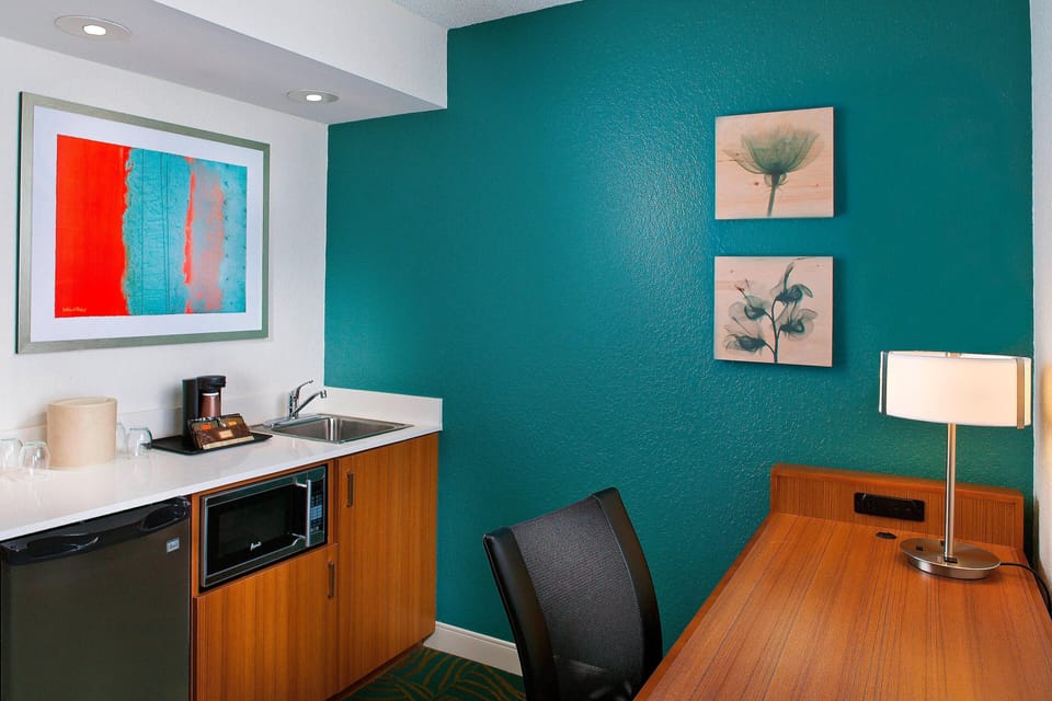Fridge, microwave, coffee/tea maker