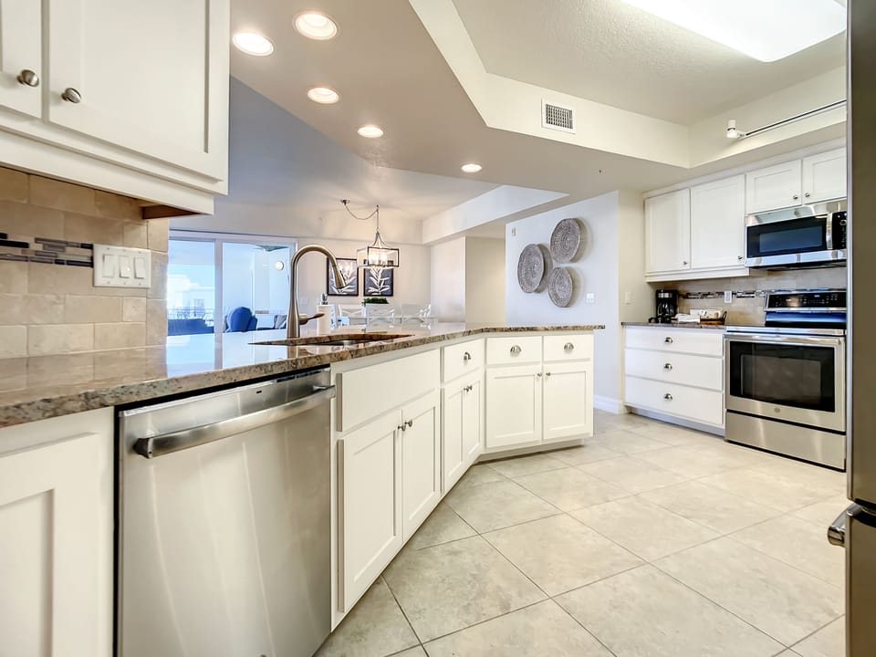 Fully equipped kitchen of our Ocean Walk 20-601 condo