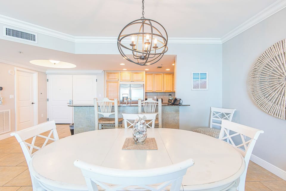 Dining Area 1.1