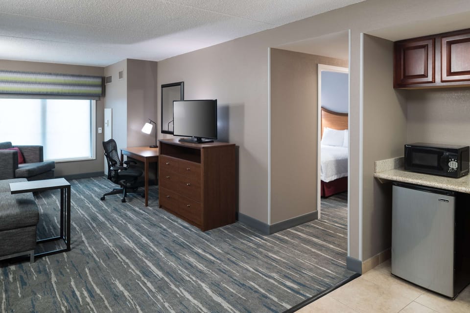 King Suite, Accessible, Non Smoking | Minibar