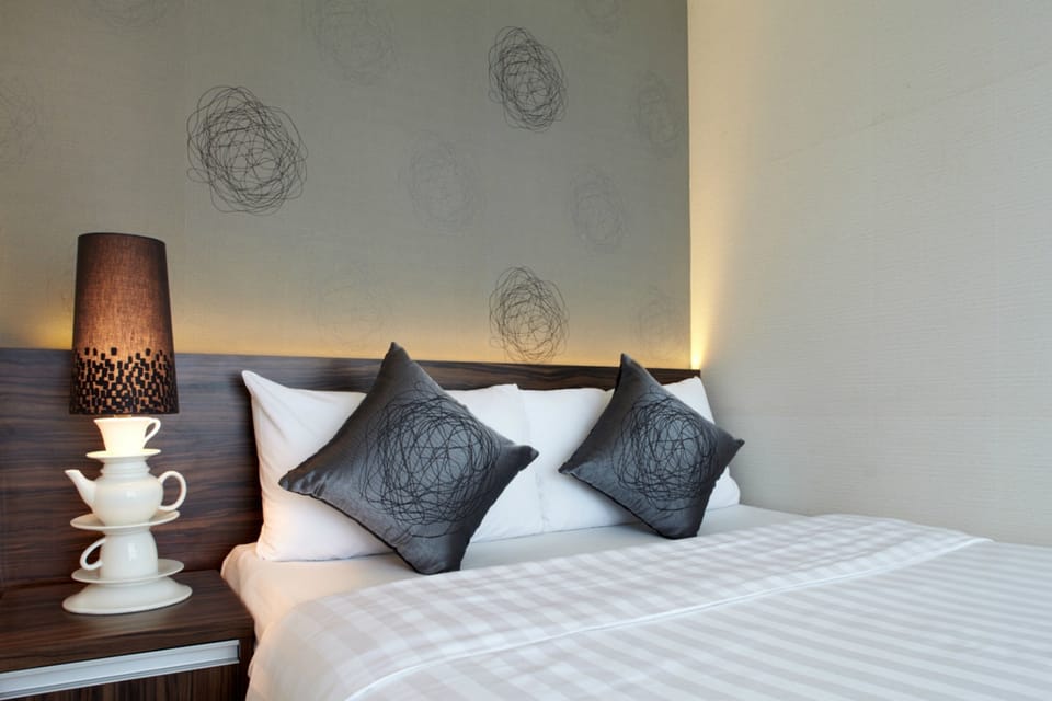 Standard Double Room | Desk, WiFi (free)
