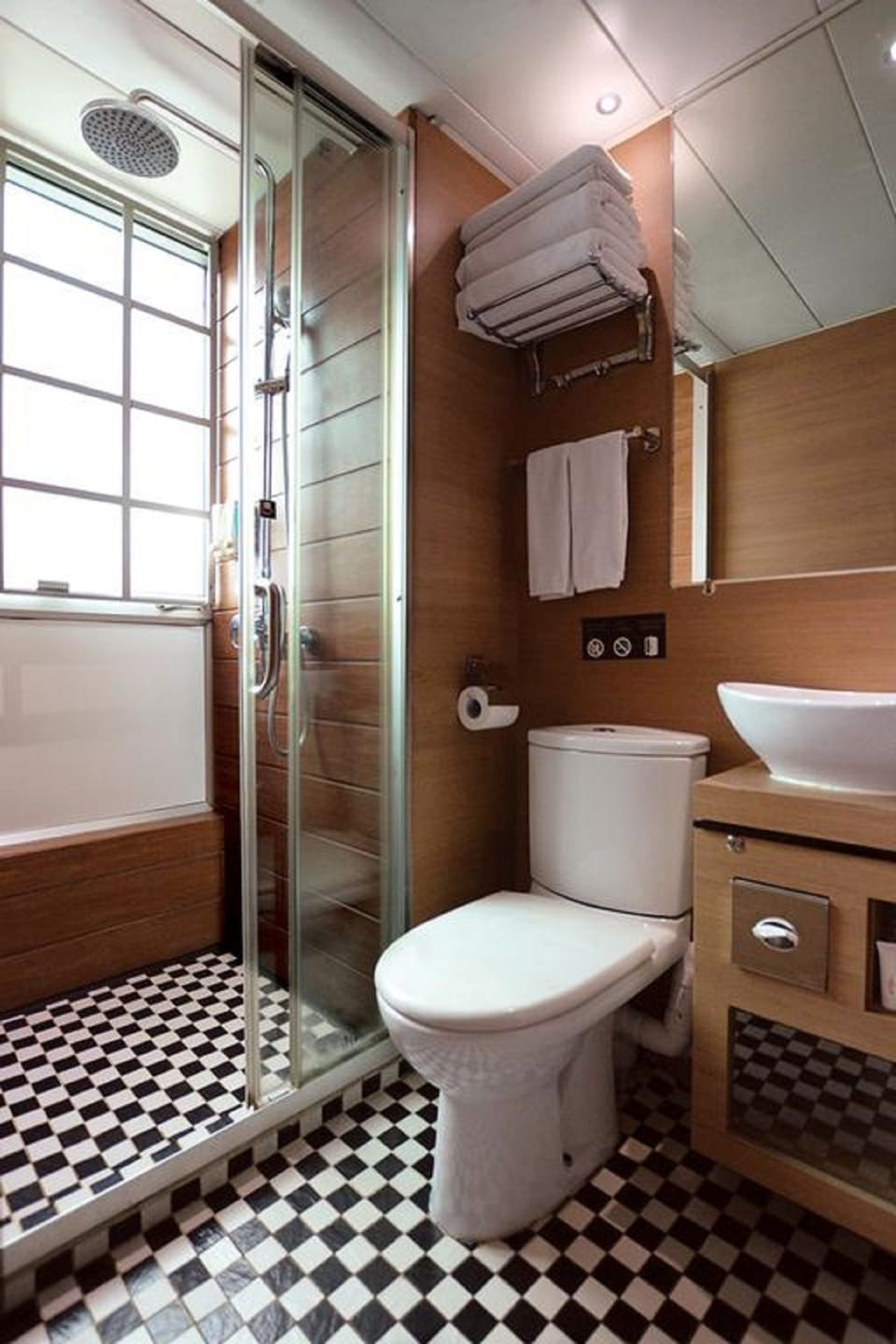 Shower, free toiletries, hair dryer, slippers