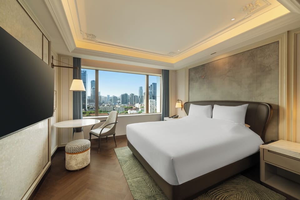 Premier Double Room | Egyptian cotton sheets, premium bedding, pillowtop beds, minibar