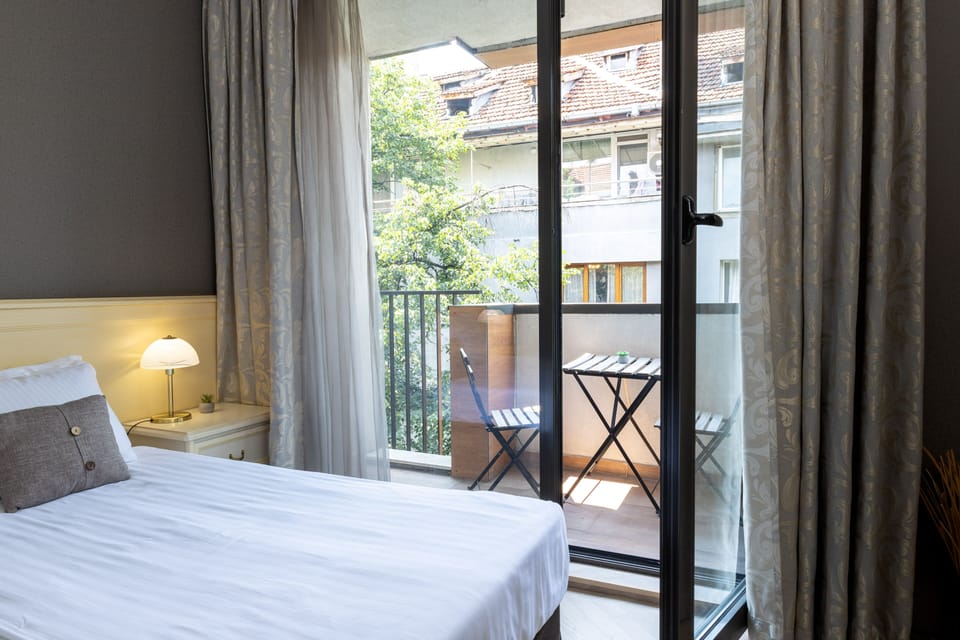 Standard Double Room | Balcony