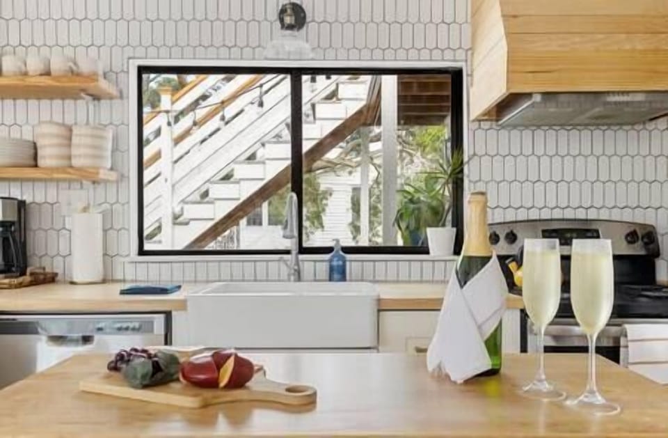 Kitchen area