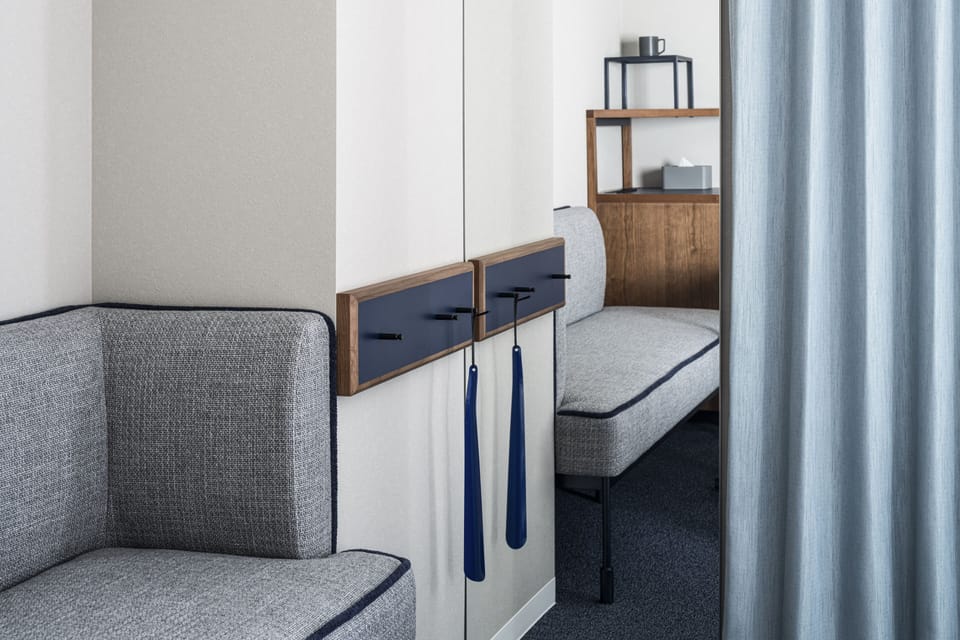 Room amenity