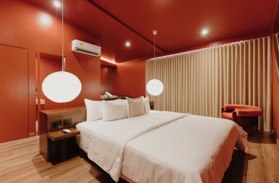 Premium Room | In-room safe, individually decorated, desk, blackout drapes