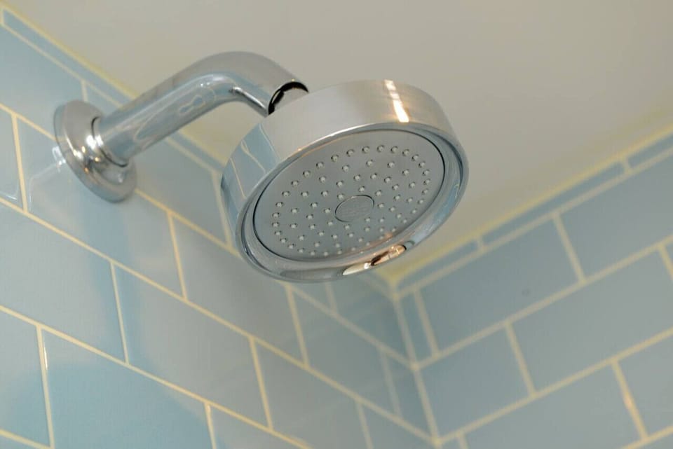 Hand-held showerhead