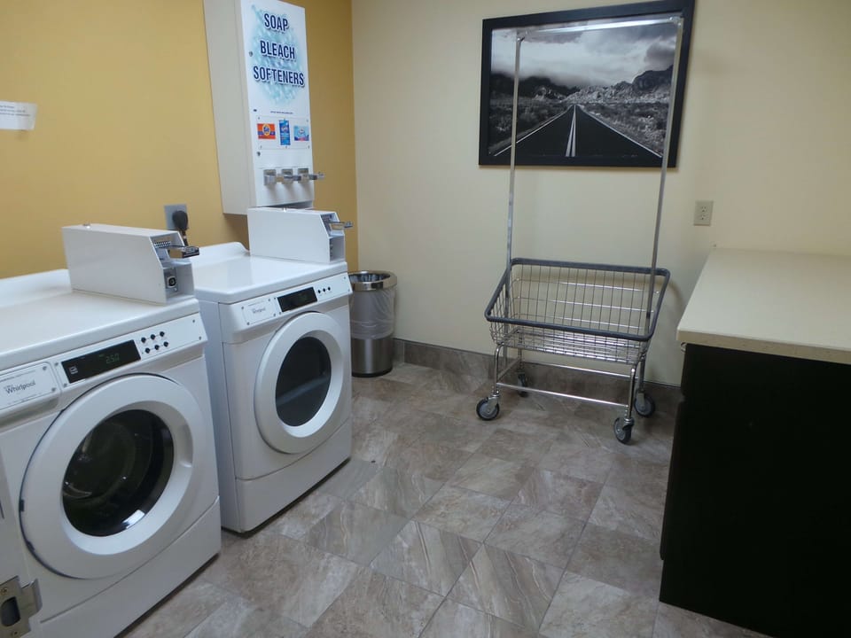SureStay Plus Hotel by Best Western Alvin Hotel in Alvin