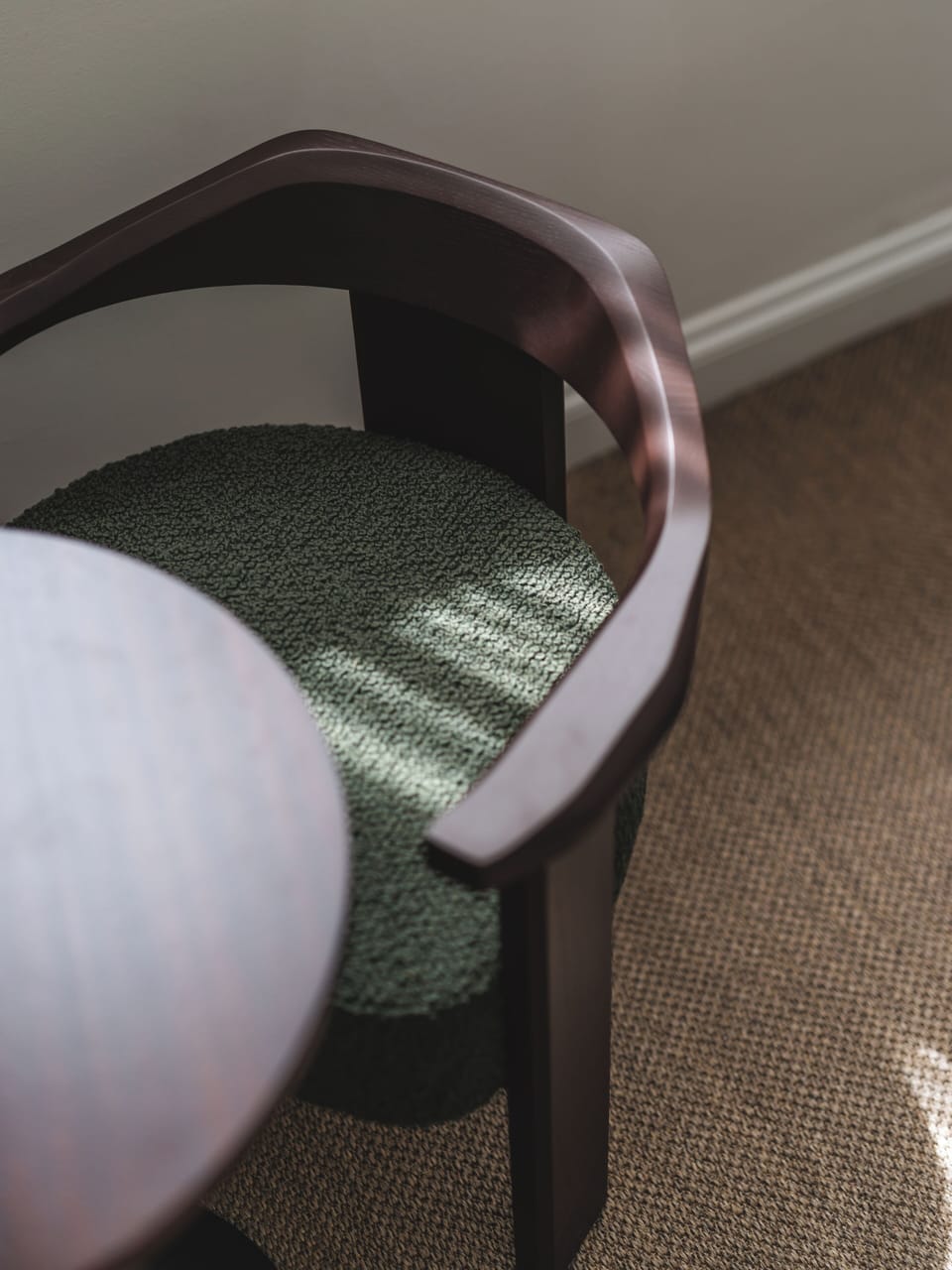 Classic Room | Premium bedding, in-room safe, desk, iron/ironing board