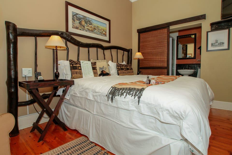 Room Five | Premium bedding, laptop workspace, soundproofing, iron/ironing board