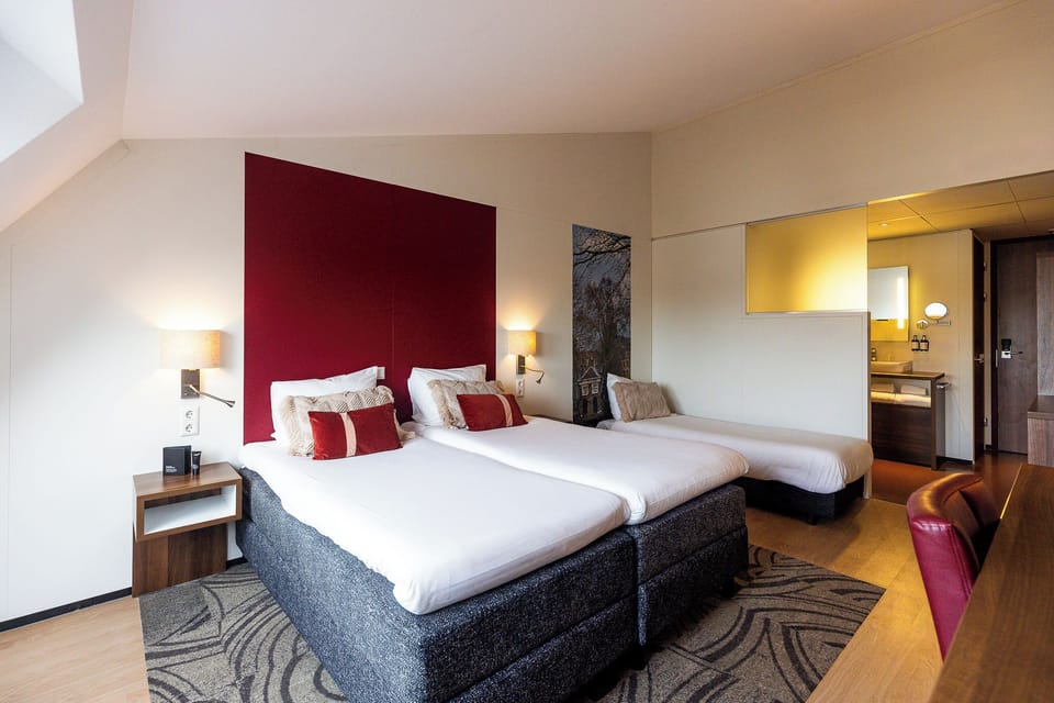 Executive Room, 1 Double Bed with Sofa bed, Non Smoking (with Sofabed) | Egyptian cotton sheets, premium bedding, in-room safe