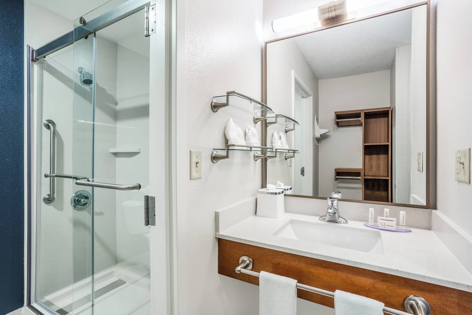 Free toiletries, hair dryer, towels