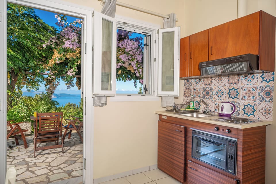 Studio, Sea View, Ground Floor (for 3) | Private kitchen | Fridge