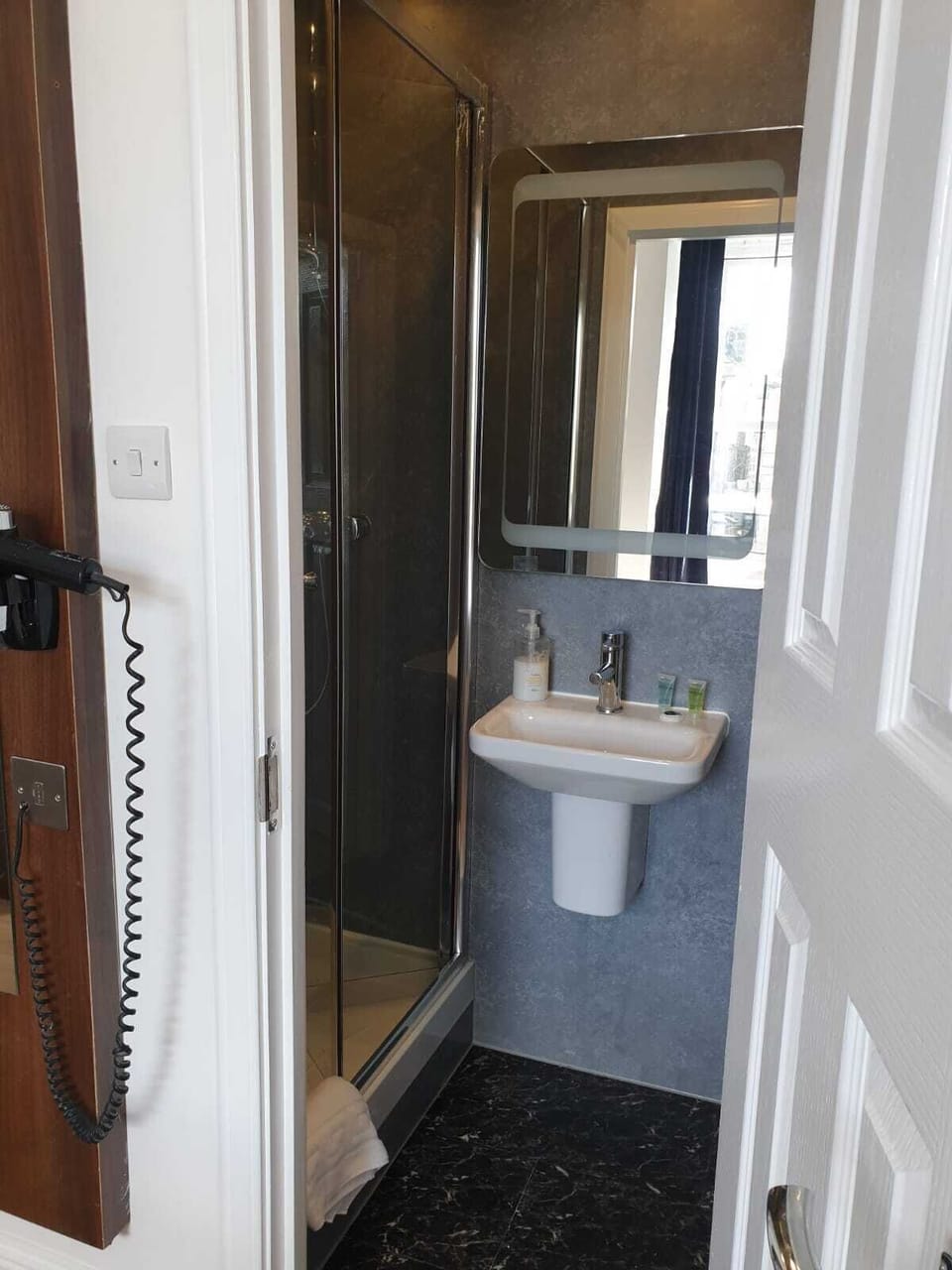 Hair dryer, towels
