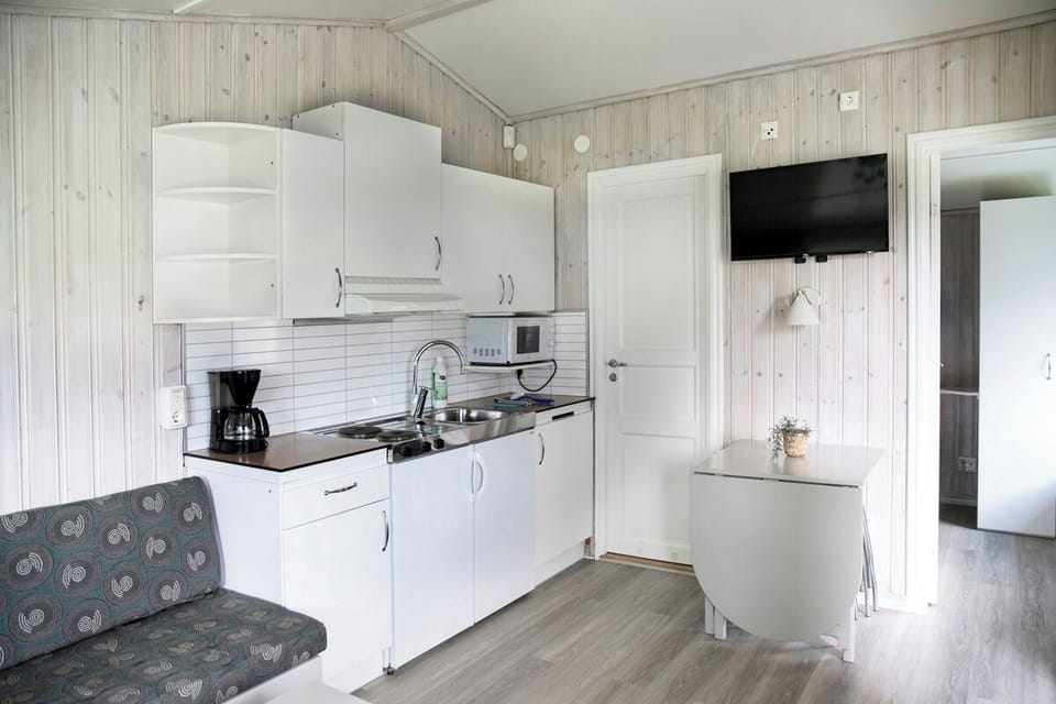 Cabin (excluding bed linen) | Private kitchen