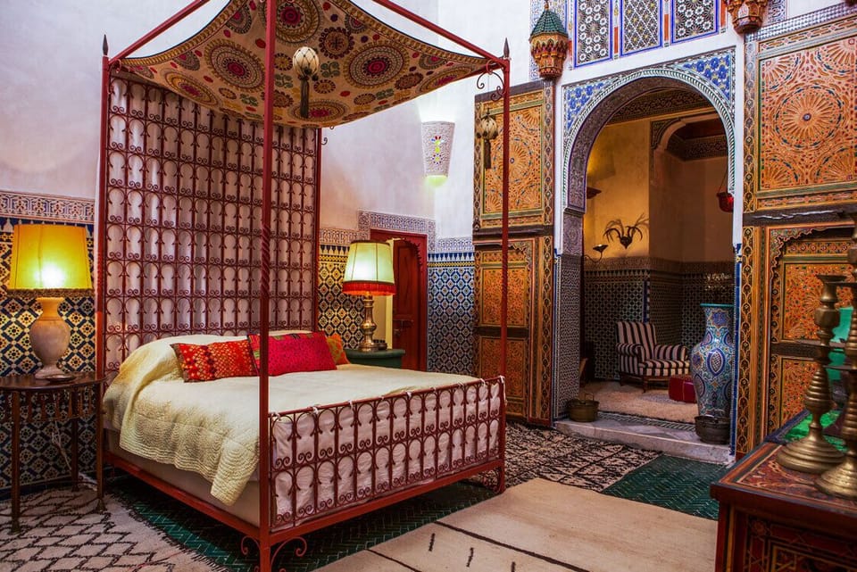 Le Pacha | Egyptian cotton sheets, premium bedding, down comforters