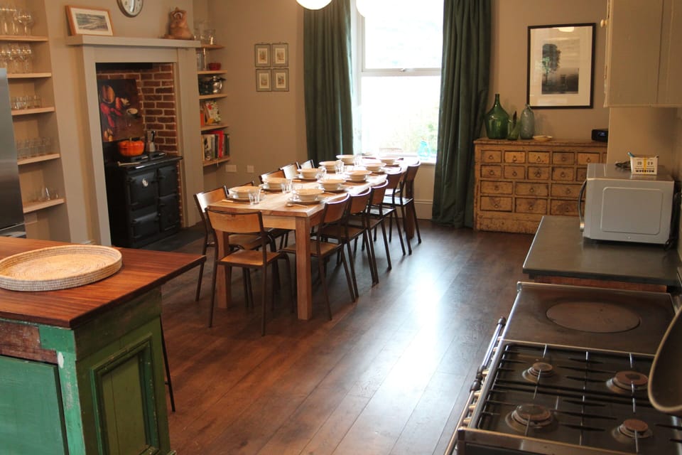 Kitchen/ Dining room