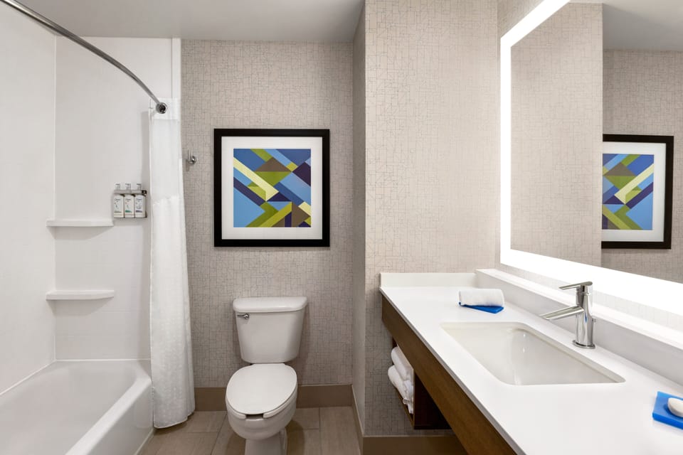 Hair dryer, towels