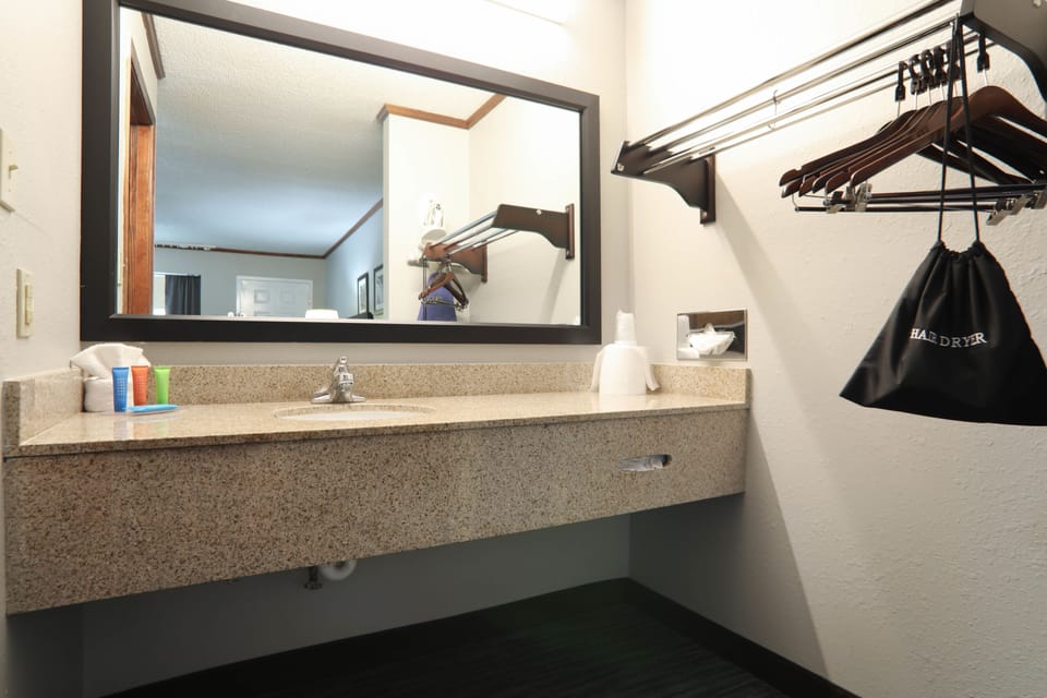 Days Inn by Wyndham Foley - North Gulf Shores Hotel in Foley