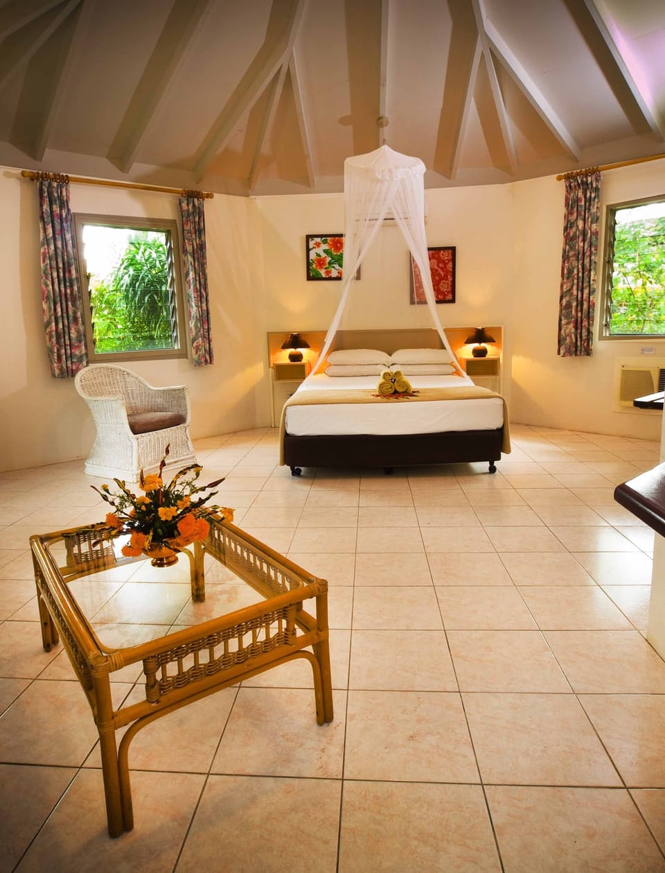 Basic Bungalow, 1 Queen Bed with Sofa bed, Garden View | In-room safe, iron/ironing board, bed sheets