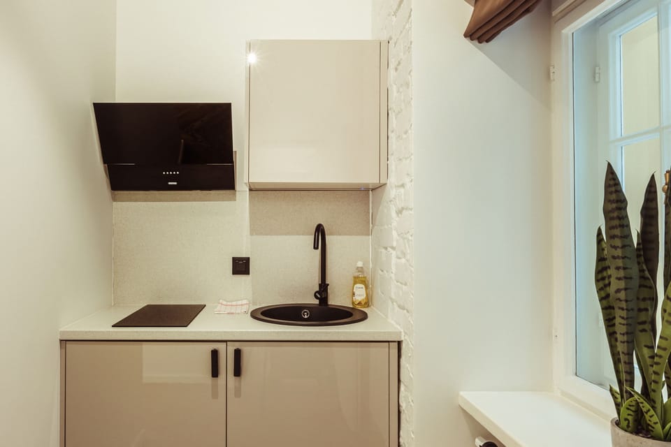 Apartment | Private kitchenette | Espresso maker, coffee/tea maker, electric kettle
