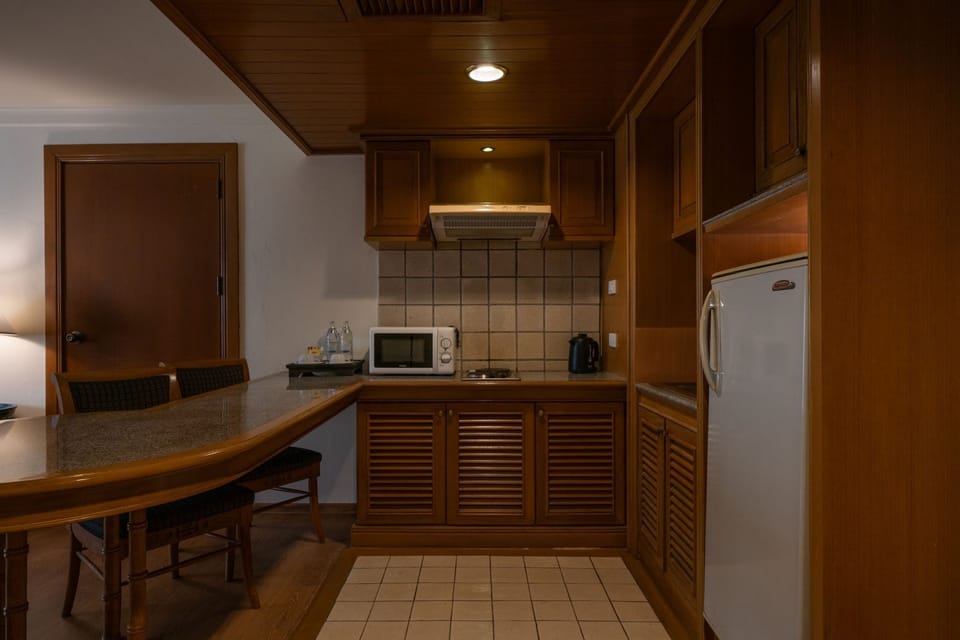 Fridge
