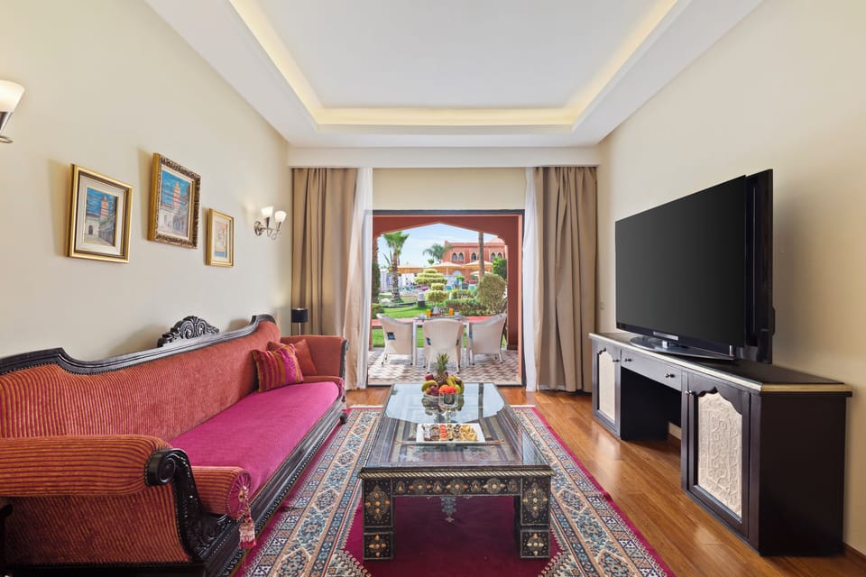 Royal Suite, 2 Bedrooms | Minibar, in-room safe, desk, laptop workspace