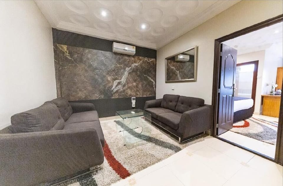 Executive Room | Living area | LCD TV, computer