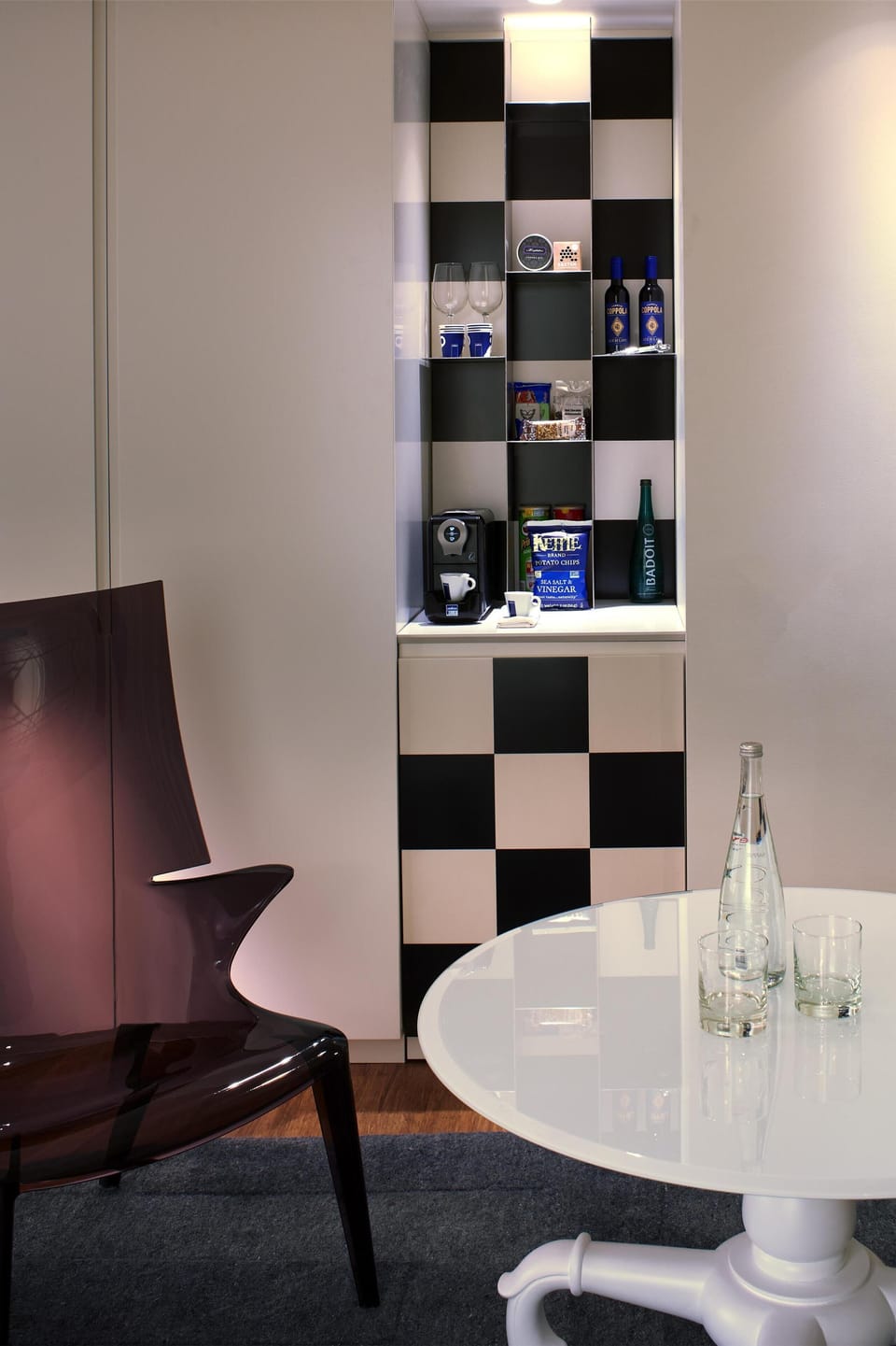 Minibar