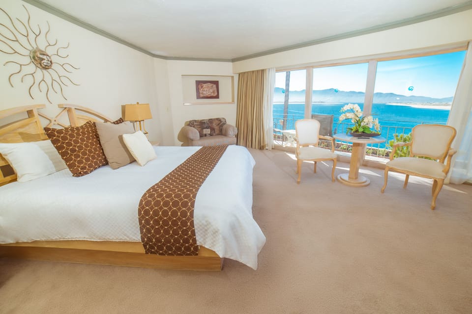 Presidential Suite (Uxmal) | Blackout drapes, iron/ironing board, free WiFi, bed sheets