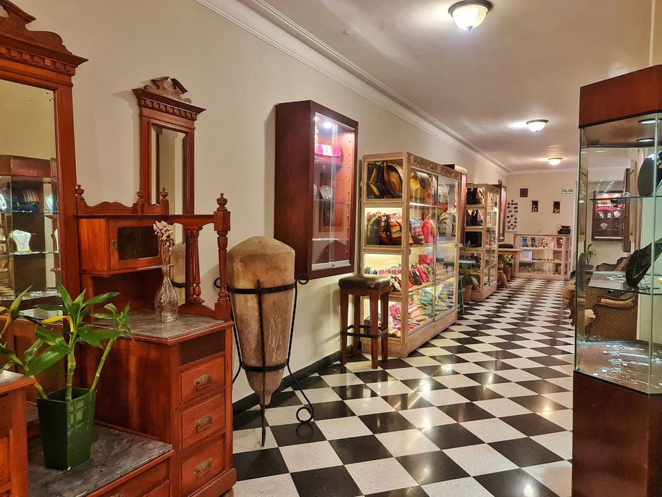 Gift shop
