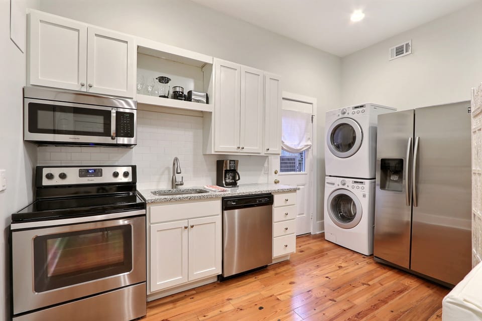 Kitchen (1)
