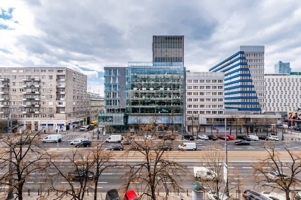 Experience urban living in an atmospheric property.