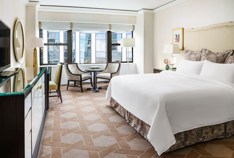 Premium bedding, in-room safe, desk, laptop workspace