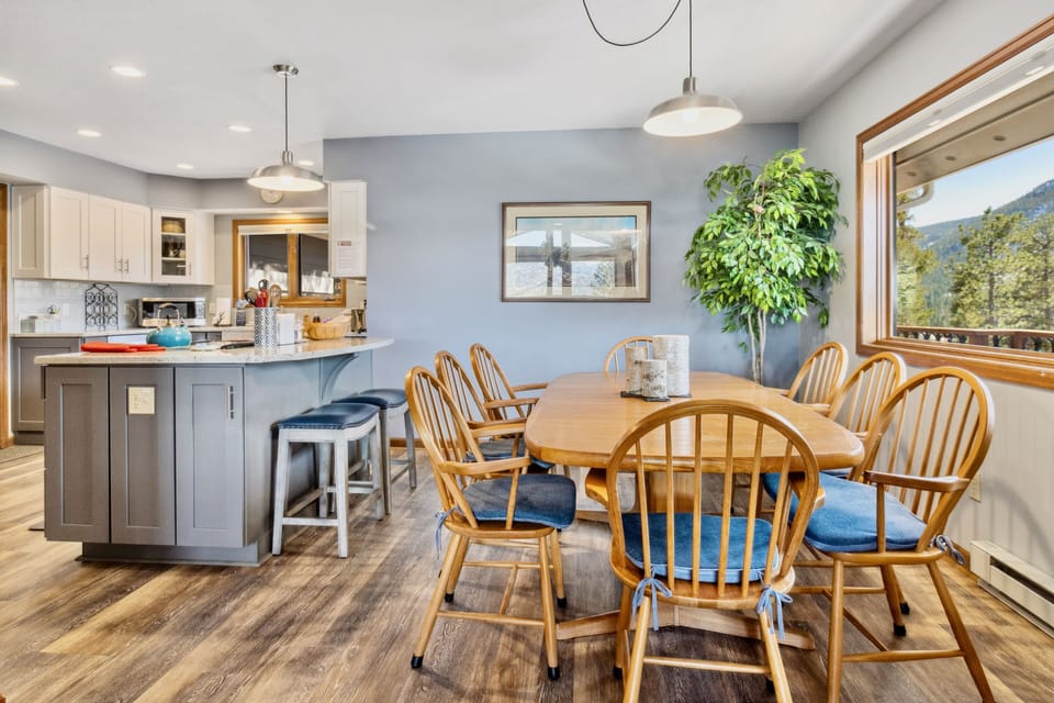 House, 3 Bedrooms | Dining
