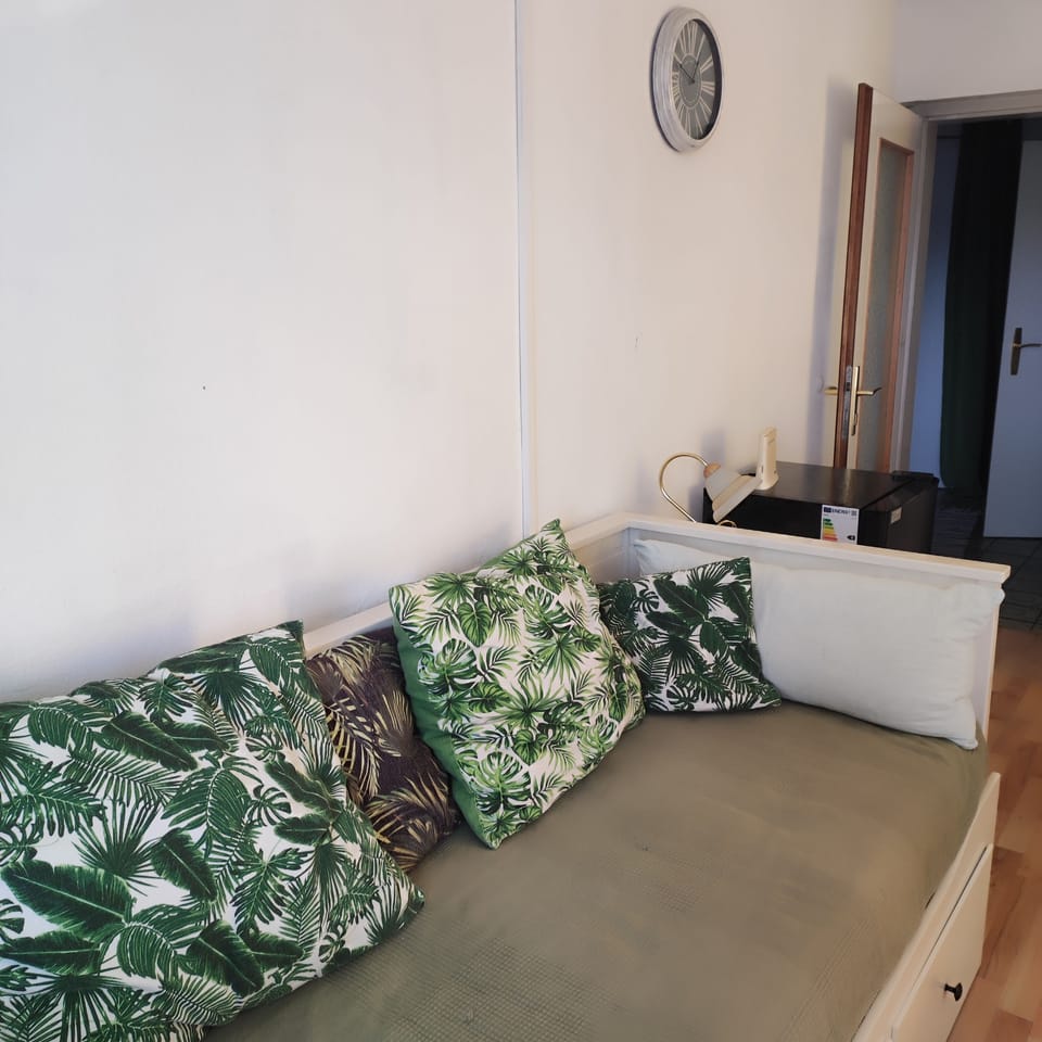 Apartment Rooming Green w. large, private terrace near the lake Apartment in Upper Austria