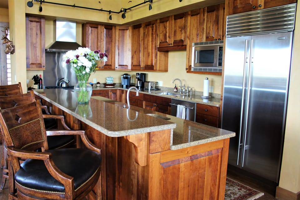 A terrific kitchen for entertaining or just hanging with the family
