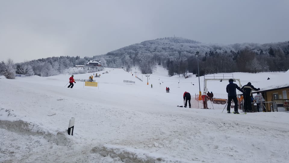 Snow and ski sports