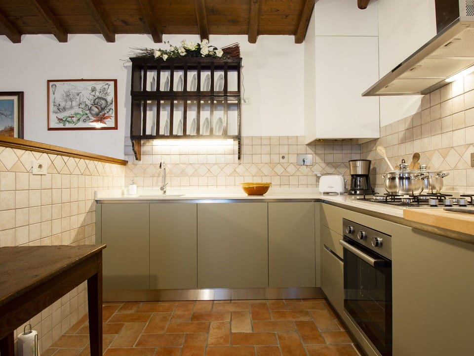 Cabinetry, Building, Countertop, Property, Kitchen, Kitchen Sink, Wood, Kitchen Stove, Sink, Window