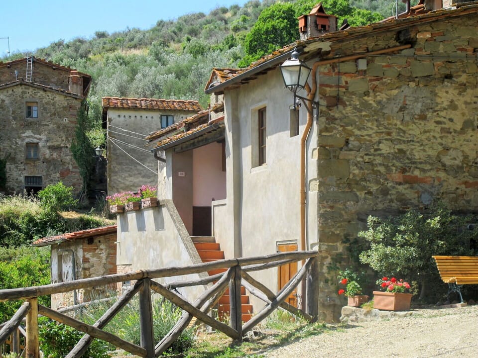 Property, House, Building, Town, Wall, Rural Area, Village, Architecture, Facade, Tree