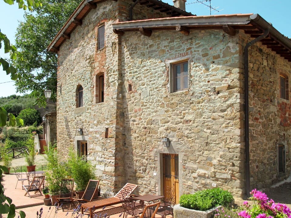 Property, House, Building, Cottage, Wall, Real Estate, Rural Area, Facade, Architecture, Village