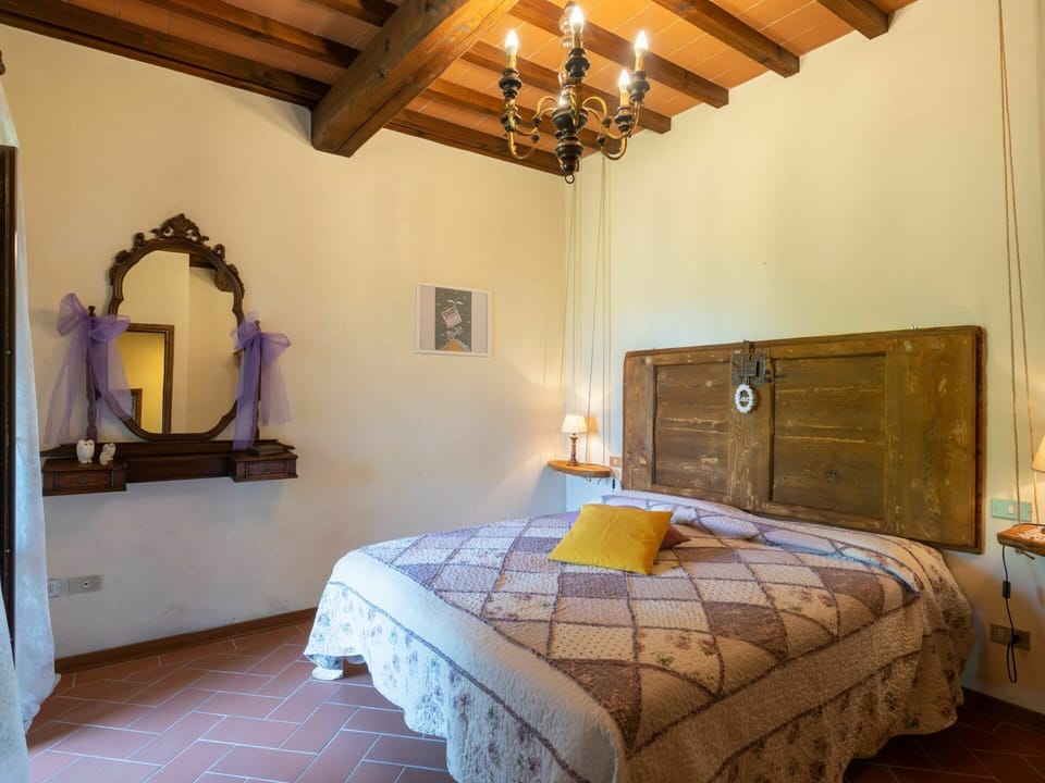 Furniture, Property, Mirror, Building, Comfort, Azure, Wood, Bed Frame, Cabinetry, Lighting