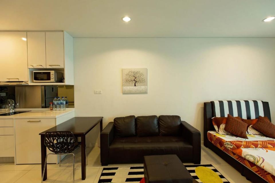 Studio Apartment, Balcony | Free WiFi, bed sheets