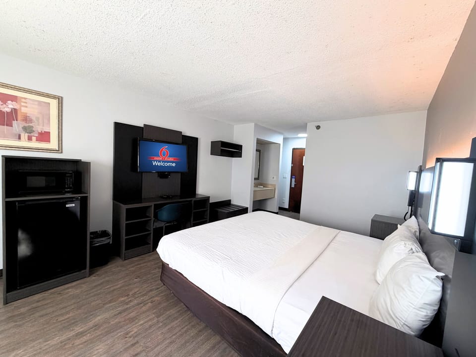 Desk, laptop workspace, blackout drapes, free WiFi