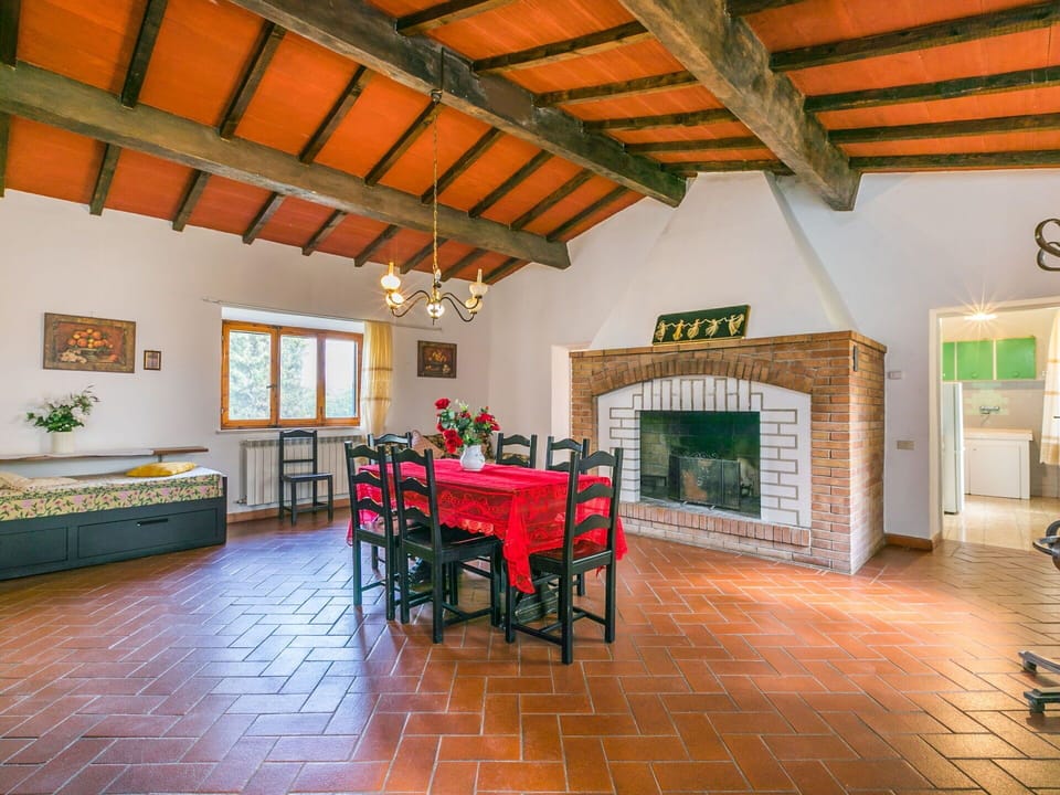 Property, Table, Furniture, Wood, Interior Design, House, Flooring, Building, Floor, Chair