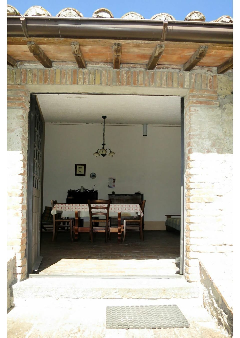 Property, Building, Room, House, Door, Architecture, Wall, Furniture, Home, Interior Design